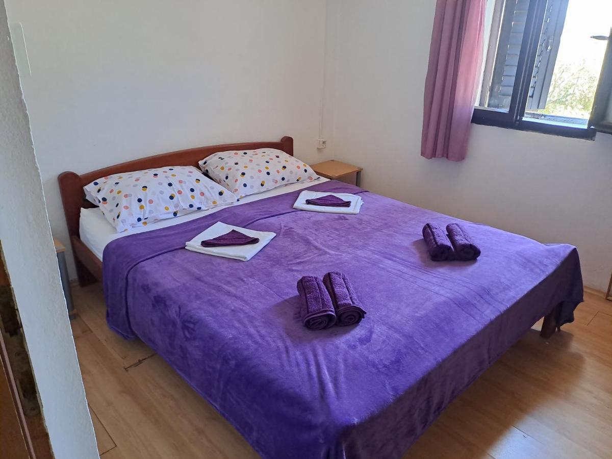 Robinzon House Pia Βίλα Banj Εξωτερικό φωτογραφία
